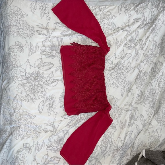 Off the shoulder bell sleeve tube top - Picture 5 of 6